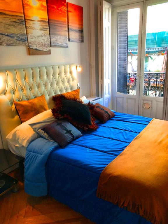 Bookingham ★Apartaments & Suites マドリード エクステリア 写真