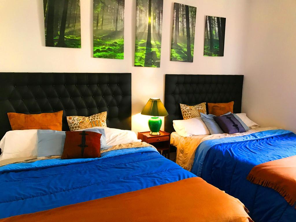 Bookingham ★Apartaments & Suites マドリード エクステリア 写真
