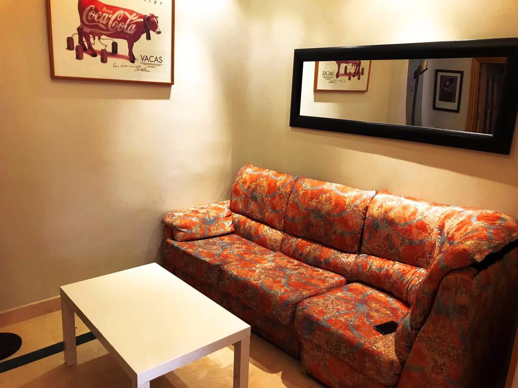 Bookingham ★Apartaments & Suites マドリード エクステリア 写真